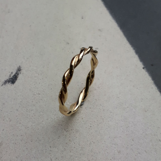 Double Twist 9ct Gold, Women's / Men's 2.2mm Wedding Ring — Sophia  Hargreaves Jewellery